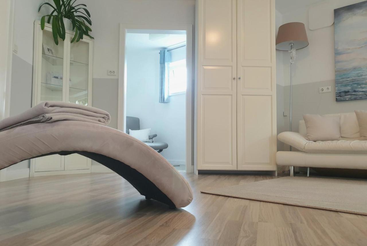 Inseltor Apartment Niebull Bagian luar foto